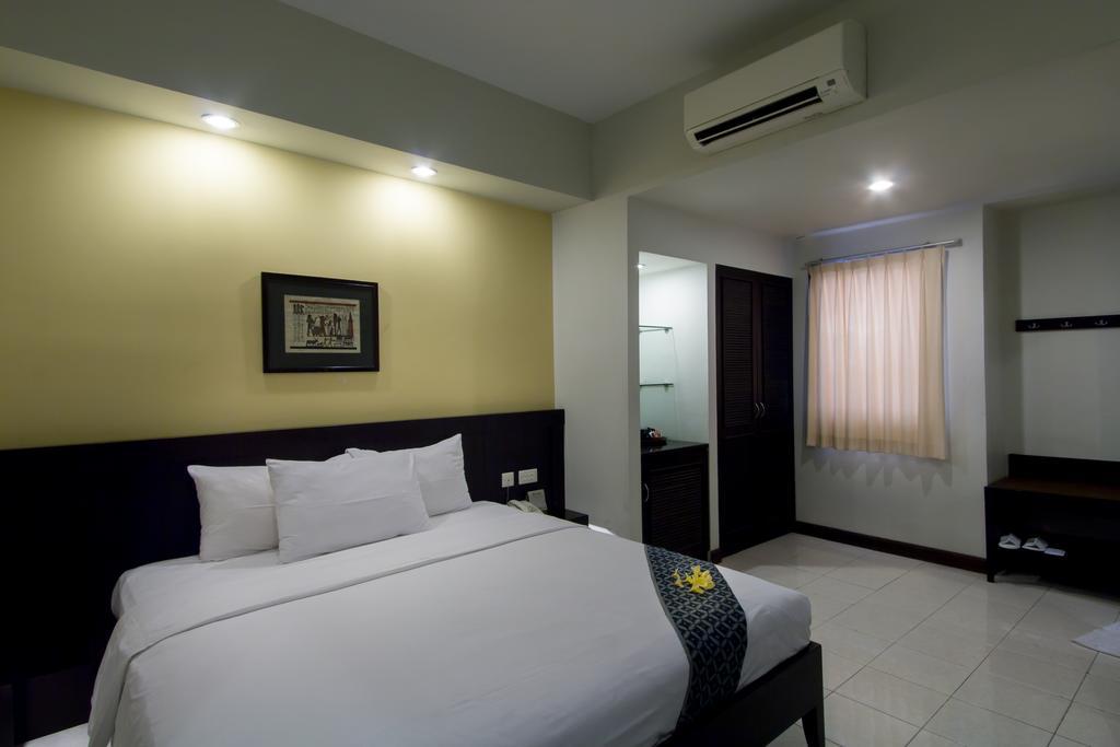 Hotel Quirin Semarang Camera foto